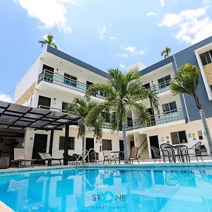 **** Hotel Stone Aparments México